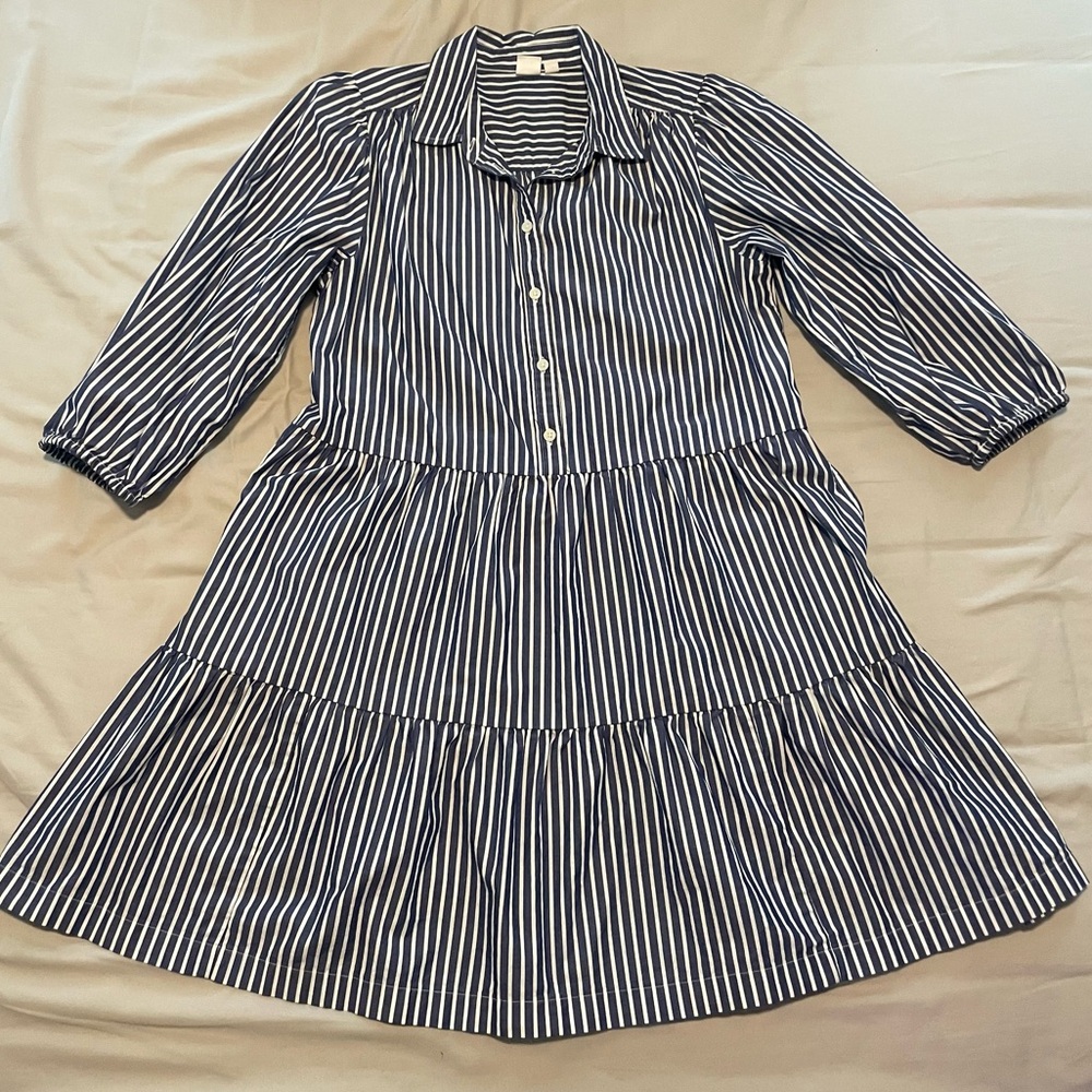 GAP Shirt Dress Navy & White Striped Tiers Size M Like New